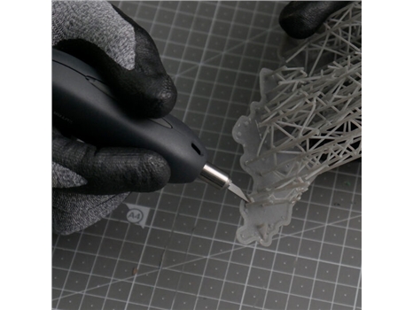CtrlAX  Ultrasonic Cutter is cutting the support